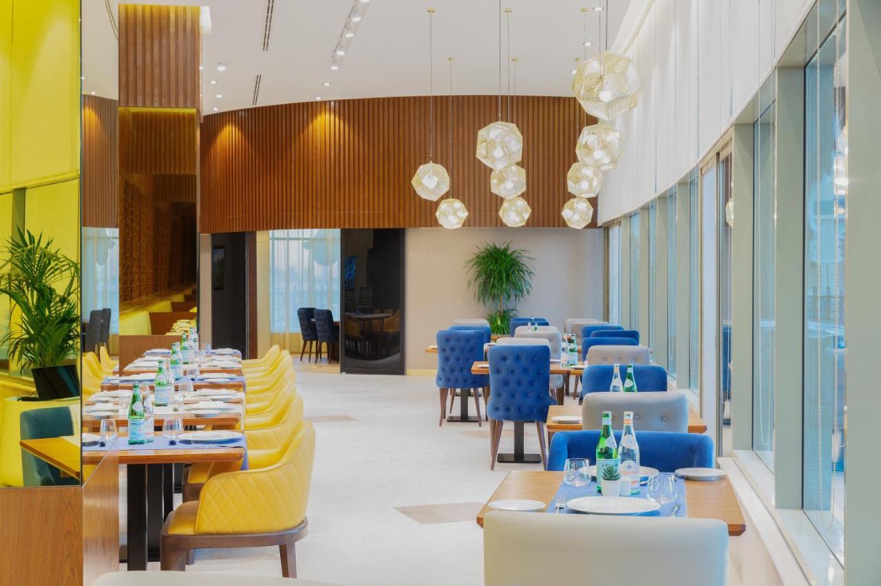 Barcelo Al Jaddaf, Dubai Hotel Kültér fotó Interior of the restaurant